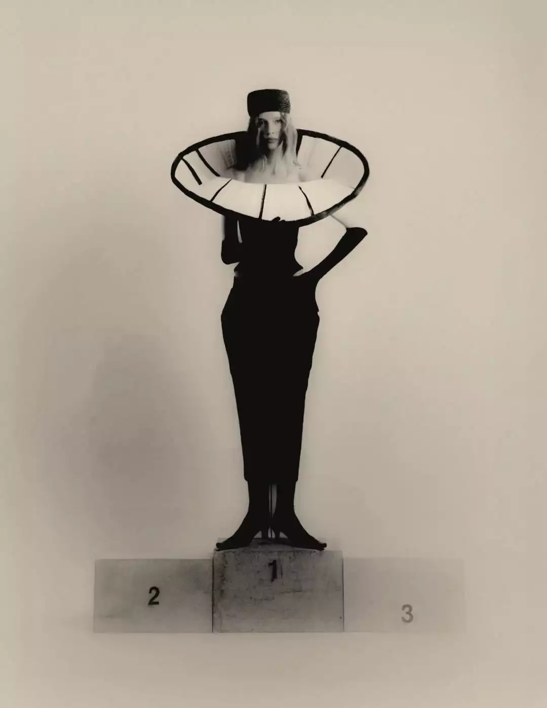 EVOL MGMT Veja a imagem The concourse. Full story at the linkinbiophotography creative direction. @fflorencia