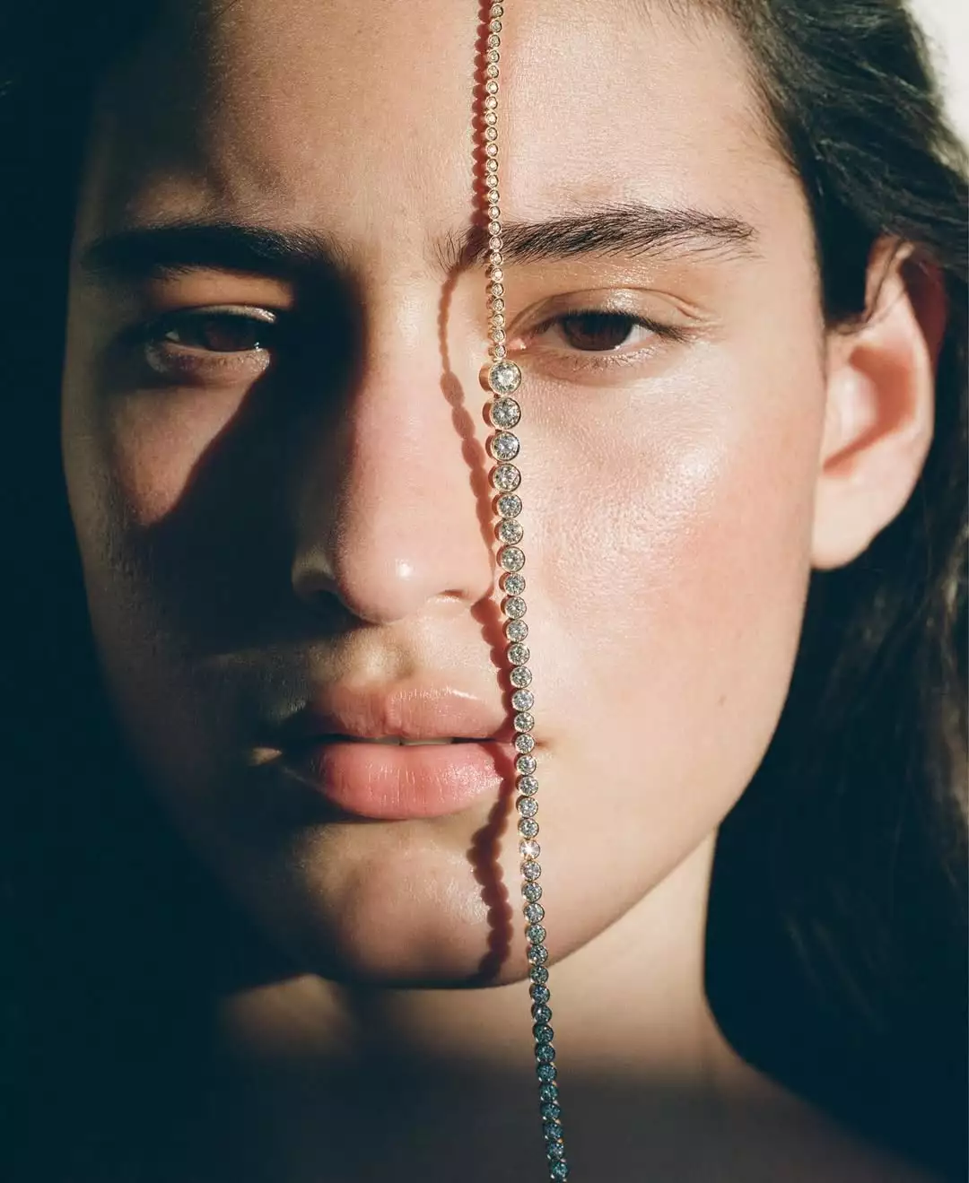 AEA72A1B-70D5-407E-B65A-536D362C63DC
